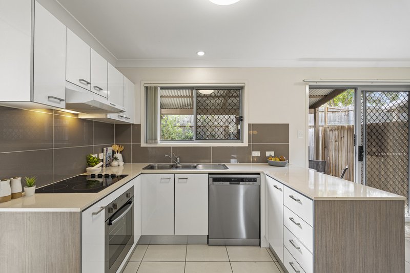 Photo - 17/11 Corella Place, Runcorn QLD 4113 - Image 13