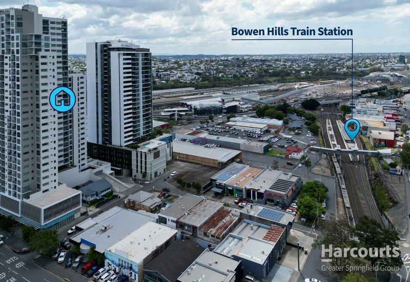 Photo - 1711/29-35 Campbell Street, Bowen Hills QLD 4006 - Image 12