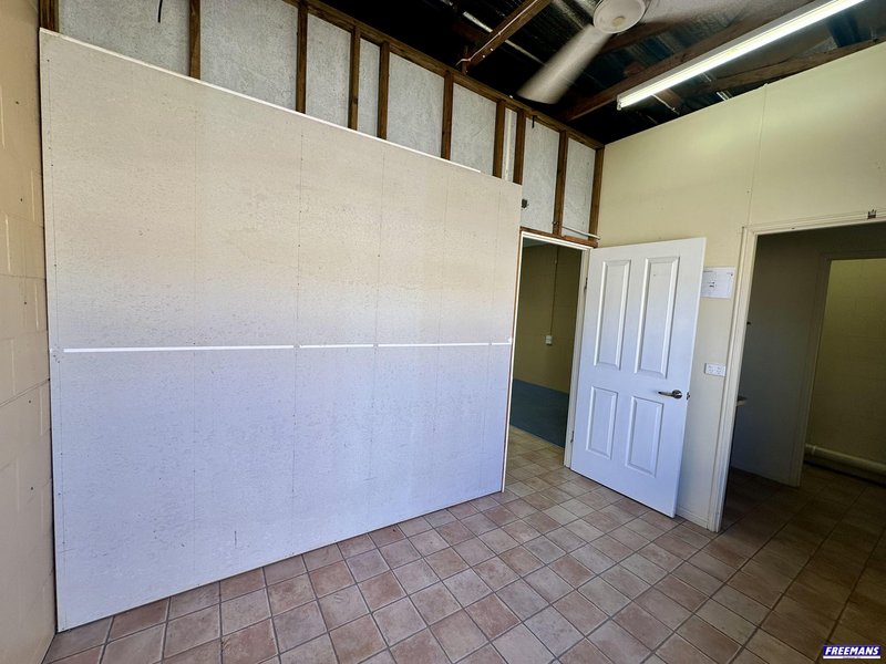 Photo - 17/119 Youngman Street, Kingaroy QLD 4610 - Image 6