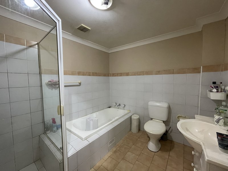 Photo - 17/12-16 Toongabbie Road, Toongabbie NSW 2146 - Image 6