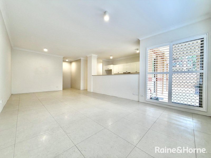 Photo - 17/125 Banksia Street, Botany NSW 2019 - Image 1