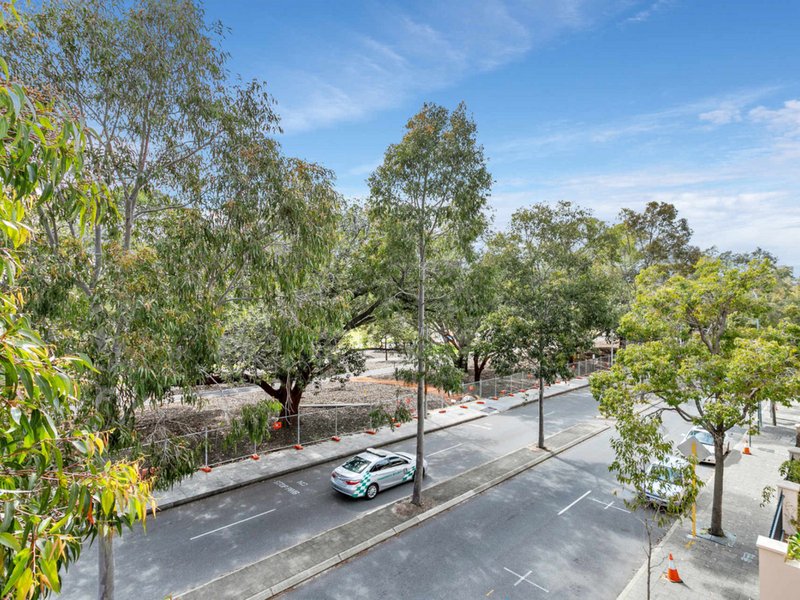 Photo - 17/125 Wellington Street, East Perth WA 6004 - Image 24