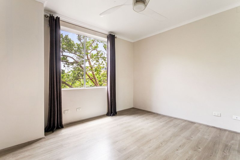 Photo - 17/127 Albion Street, Surry Hills NSW 2010 - Image 5