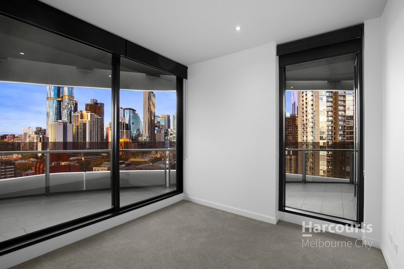 Photo - 1713/551 Swanston Street, Carlton VIC 3053 - Image 4