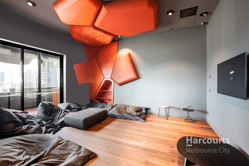 Photo - 1713/551 Swanston Street, Carlton VIC 3053 - Image 9