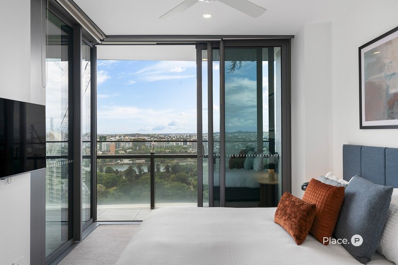 Photo - 1713/8 Margaret Street, Brisbane City QLD 4000 - Image 10