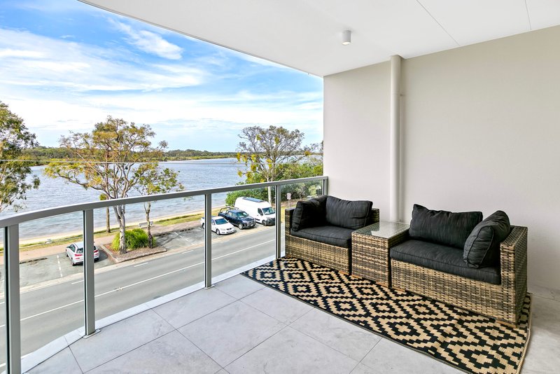 Photo - 17/139-141 Bradman Avenue, Maroochydore QLD 4558 - Image 2