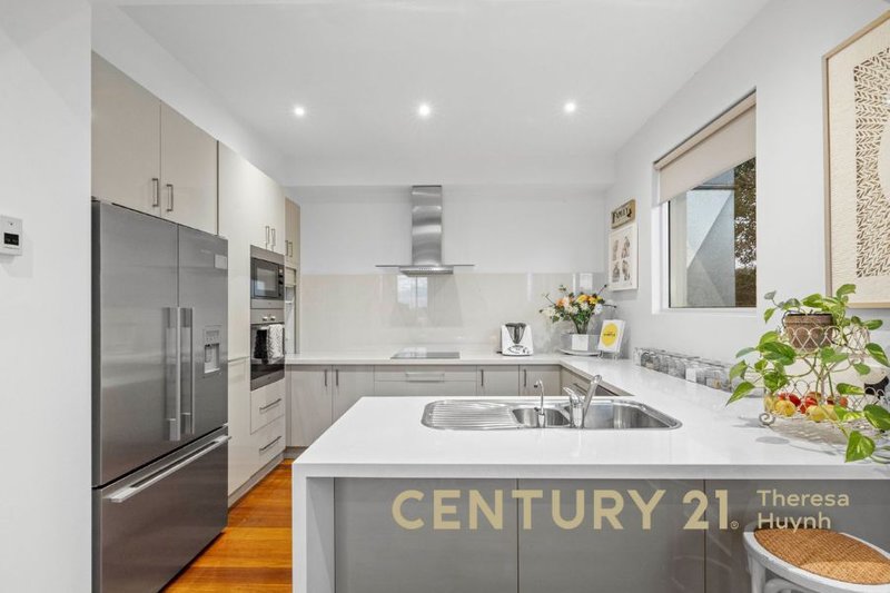 Photo - 17/14 Tanti Avenue, Mornington VIC 3931 - Image 5