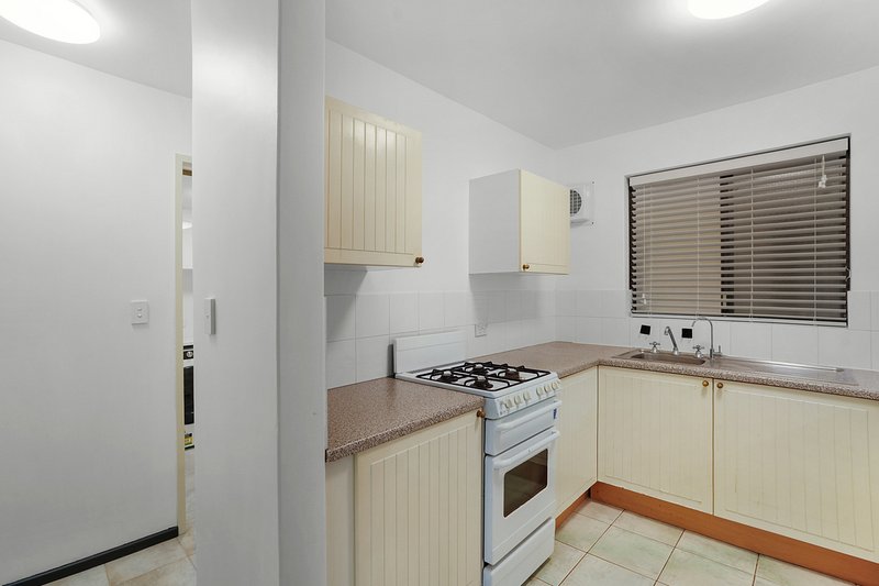 Photo - 17/147 Charles Street, West Perth WA 6005 - Image 9