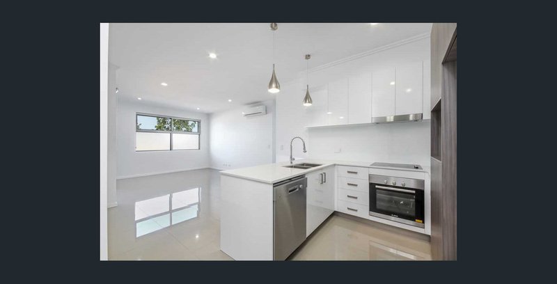 Photo - 17/15 Durham Street, Coorparoo QLD 4151 - Image 3
