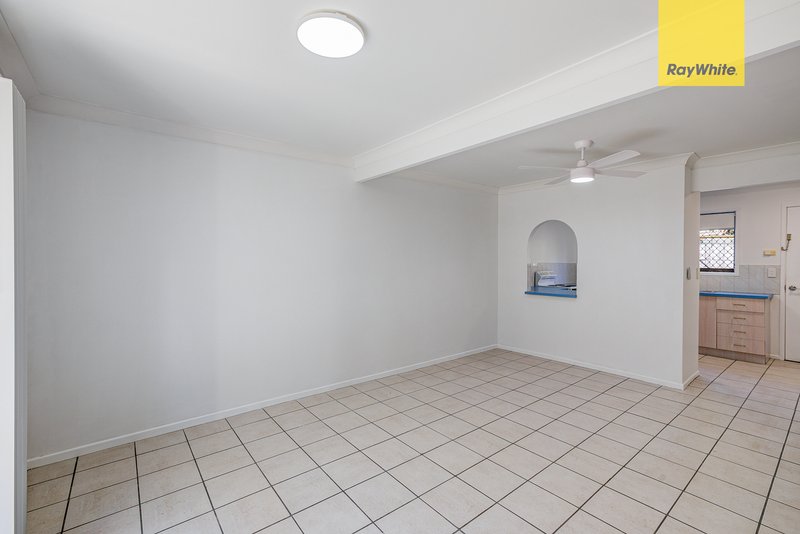 Photo - 17/15 Smith Road, Woodridge QLD 4114 - Image 3