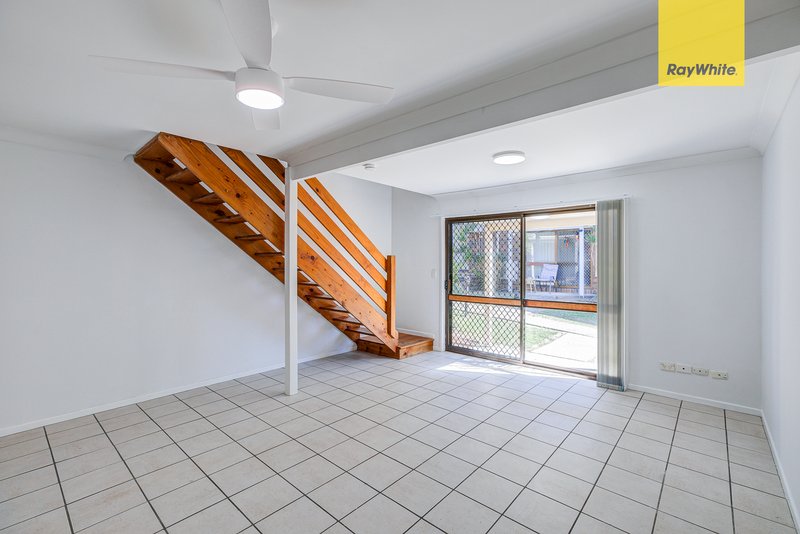 Photo - 17/15 Smith Road, Woodridge QLD 4114 - Image 4