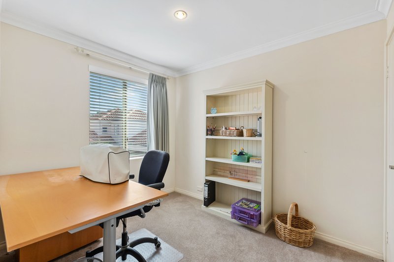 Photo - 17/160 West Coast Drive, Sorrento WA 6020 - Image 17