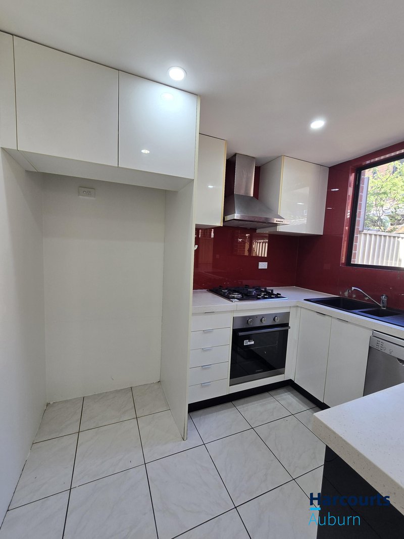 Photo - 17/162 William Street, Granville NSW 2142 - Image 3