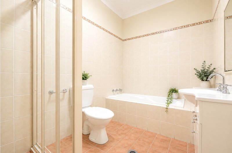 Photo - 17/17-19 Page Street, Wentworthville NSW 2145 - Image 4