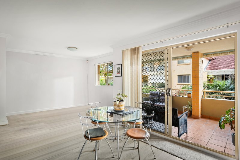 Photo - 17/17-21 Meryll Avenue, Baulkham Hills NSW 2153 - Image 4