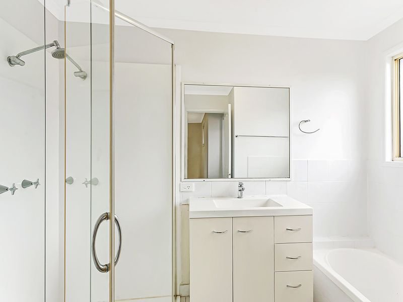 Photo - 1/718 Wynnum Road, Morningside QLD 4170 - Image 8