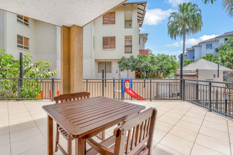 1718/2-10 Greenslopes Street, Cairns North QLD 4870