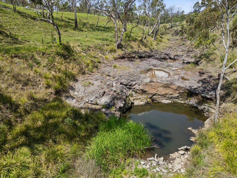 Photo - 1719 Pilton Valley Road, Clifton QLD 4361 - Image 9