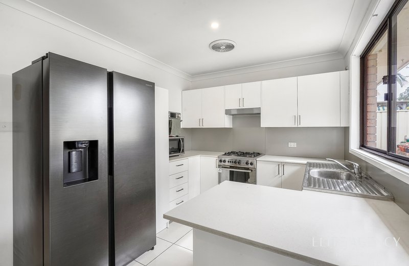 Photo - 17/19 Plunkett Crescent, Mount Druitt NSW 2770 - Image 5