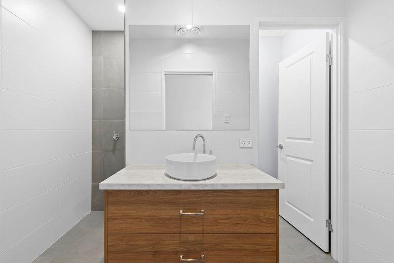 Photo - 1/71B Stuart Street, North Toowoomba QLD 4350 - Image 10