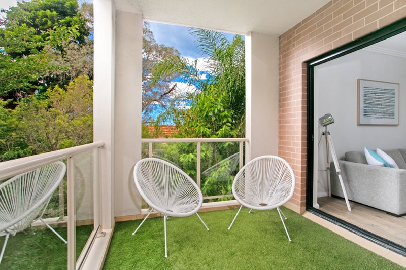 Photo - 17/2-10 Hawkesbury Avenue, Dee Why NSW 2099 - Image 3