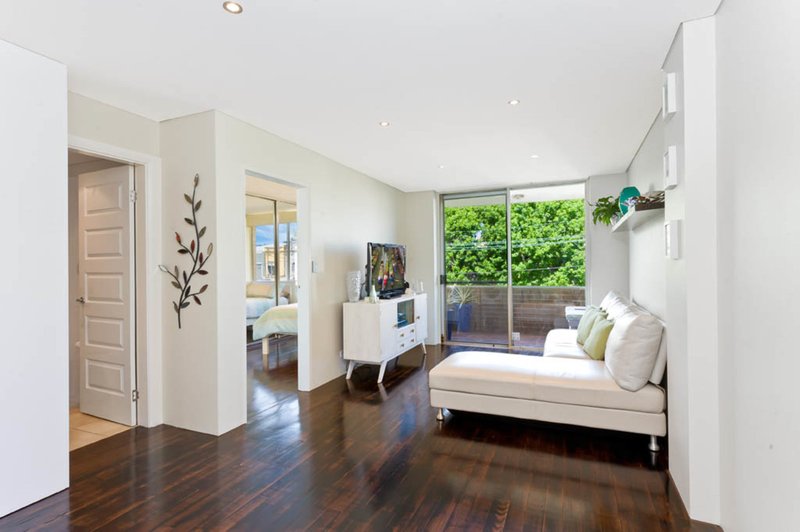 17/2-6 Brown Street, Newtown NSW 2042