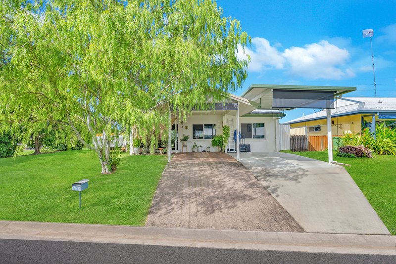 Photo - 17/2-6 Lake Placid Road, Caravonica QLD 4878 - Image 2