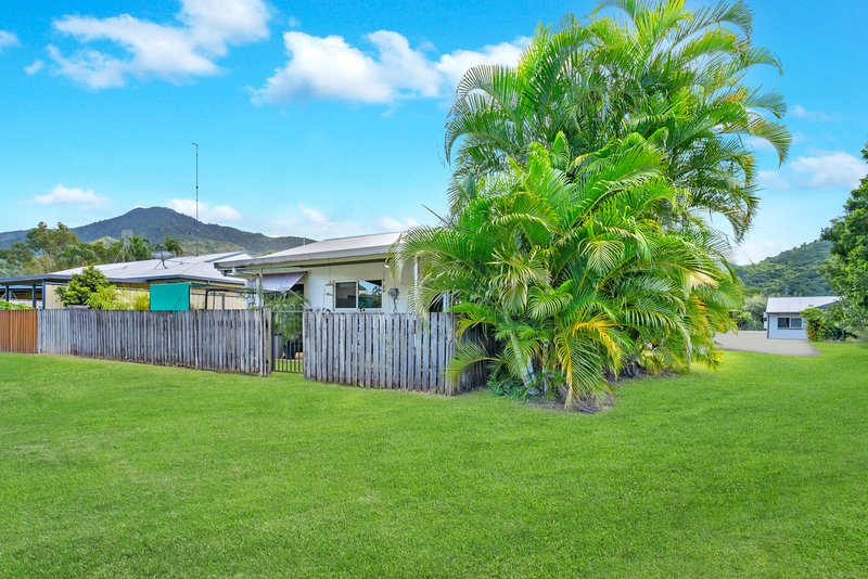 Photo - 17/2-6 Lake Placid Road, Caravonica QLD 4878 - Image 16