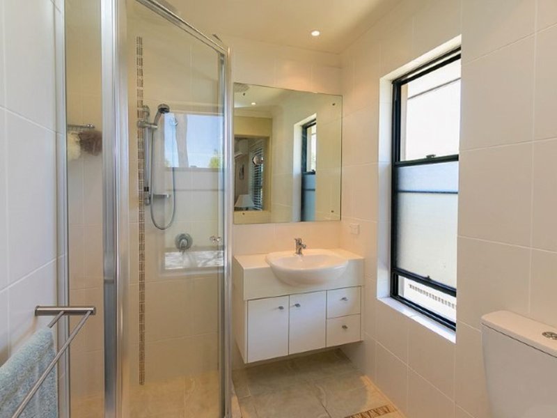 Photo - 17/2 Barnstaple Street, Torquay QLD 4655 - Image 19