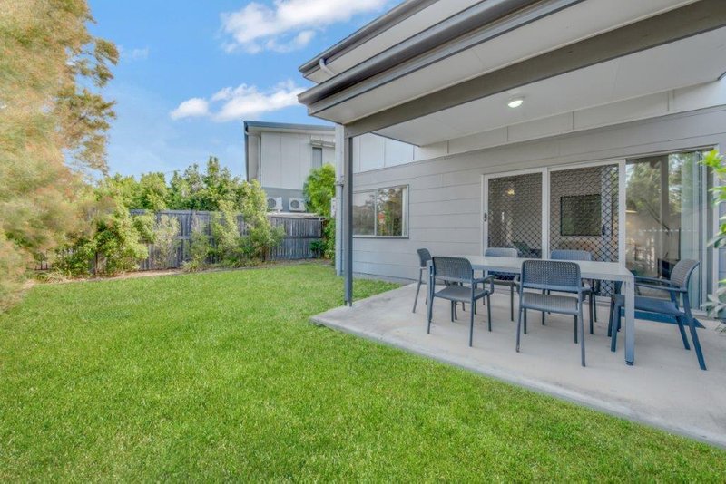 Photo - 17/2 Beezley Street, Glen Eden QLD 4680 - Image 17