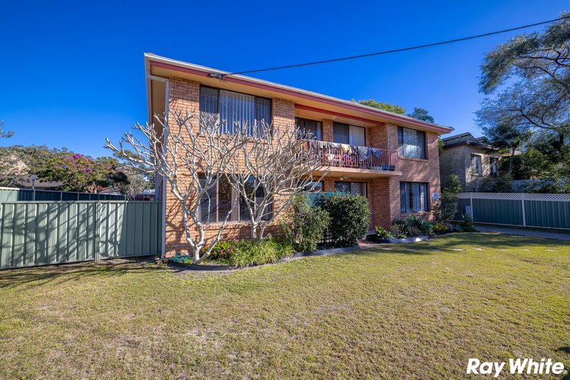 Photo - 1/72 Bent Street, Tuncurry NSW 2428 - Image 2