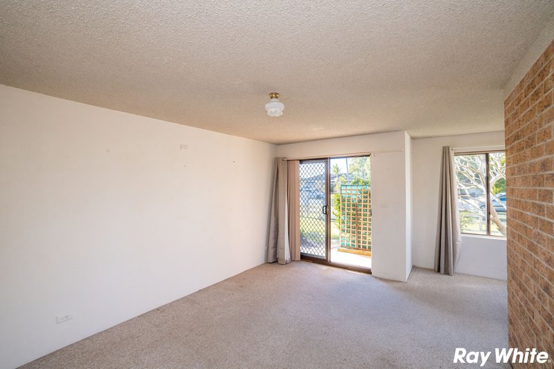 Photo - 1/72 Bent Street, Tuncurry NSW 2428 - Image 6