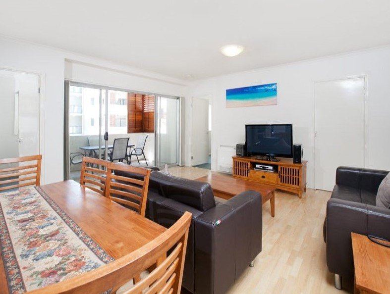 Photo - 17/2 Berwick Street, Fortitude Valley QLD 4006 - Image 1