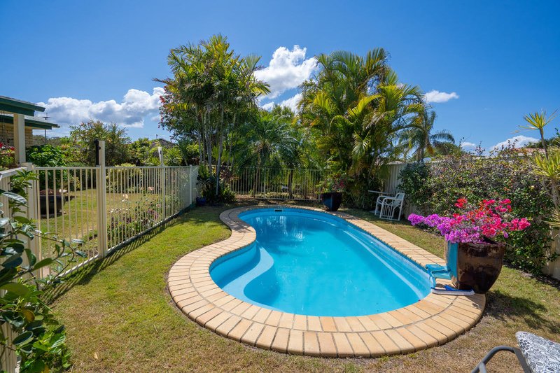 Photo - 172 Bestmann Road, Sandstone Point QLD 4511 - Image 2