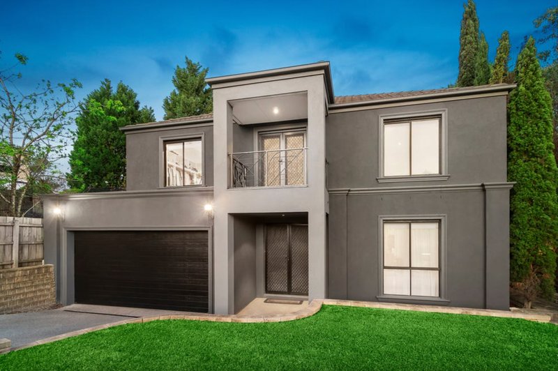 172 Blossom Park Drive, Mill Park VIC 3082