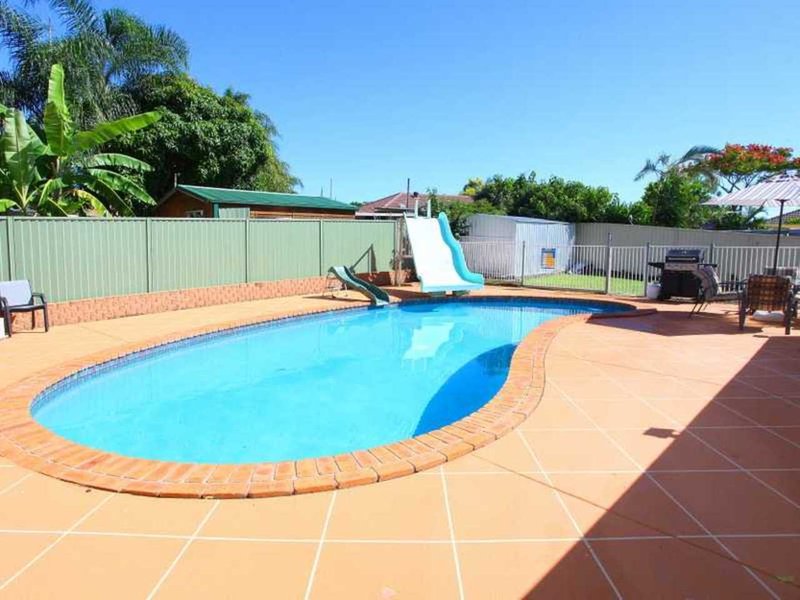 Photo - 172 Currumburra Road, Ashmore QLD 4214 - Image 1