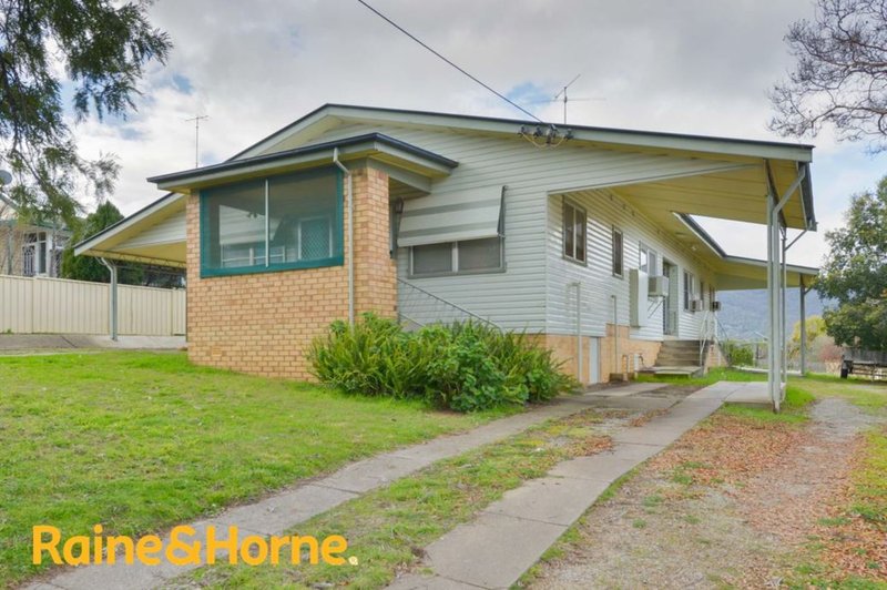 172 Denison Street, Tamworth NSW 2340