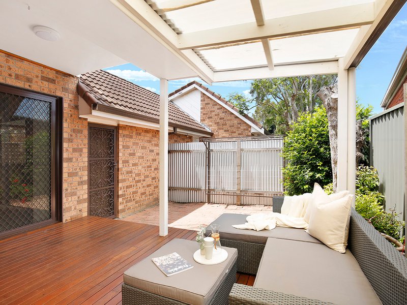 Photo - 1/72 Ellengowan Crescent, Fairy Meadow NSW 2519 - Image 3