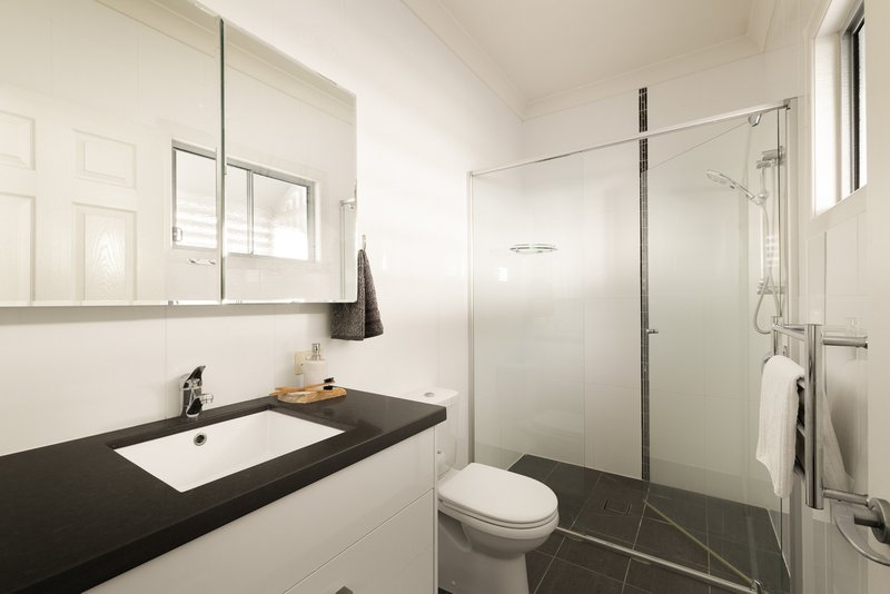 Photo - 172 Evelyn Street, Grange QLD 4051 - Image 16