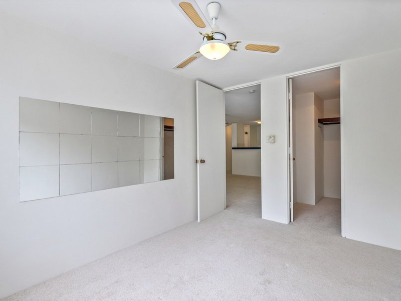 Photo - 17/2 Goderich Street, East Perth WA 6004 - Image 14