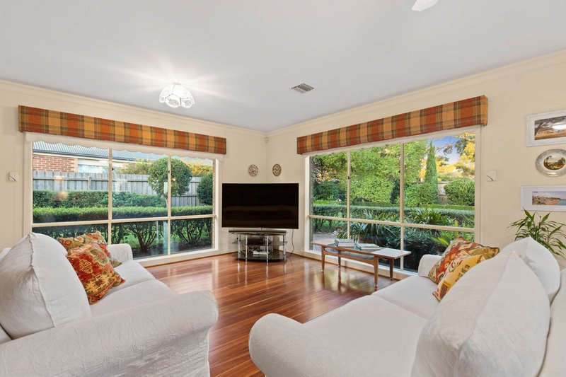 Photo - 172 Grant Road, Mount Eliza VIC 3930 - Image 8