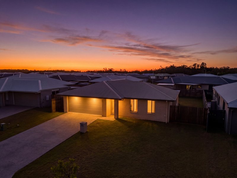Photo - 172 Ibis Boulevard, Eli Waters QLD 4655 - Image 25