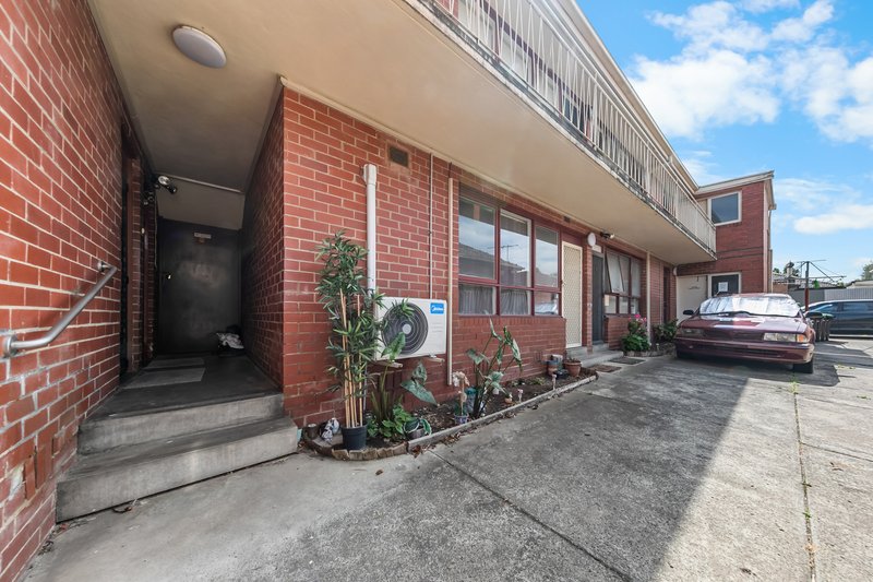 Photo - 1/72 King William Street, Reservoir VIC 3073 - Image 7