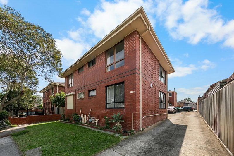 Photo - 1/72 King William Street, Reservoir VIC 3073 - Image 9