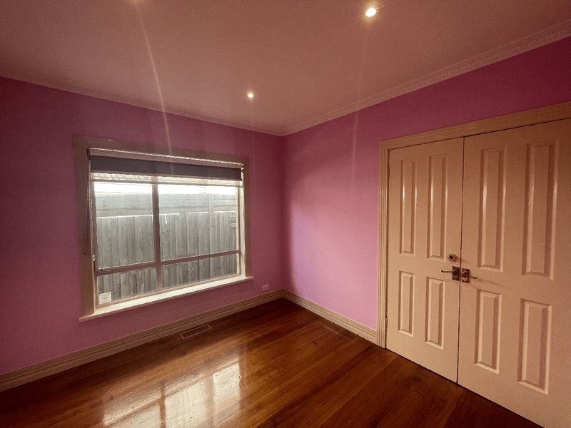 Photo - 172 Mason Street, Newport VIC 3015 - Image 4