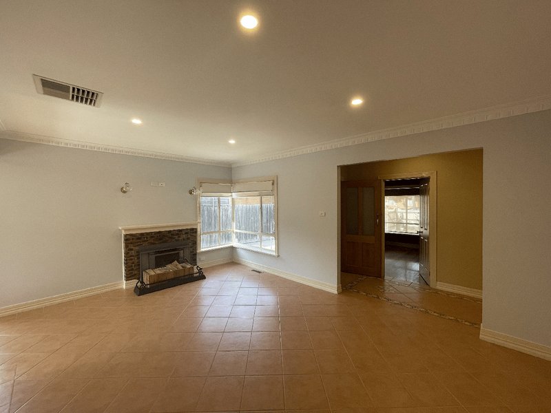 Photo - 172 Mason Street, Newport VIC 3015 - Image 10