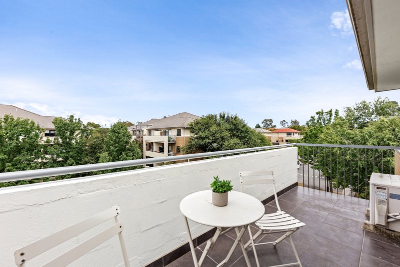 Photo - 17/2 Monash Green Drive, Clayton VIC 3168 - Image 9