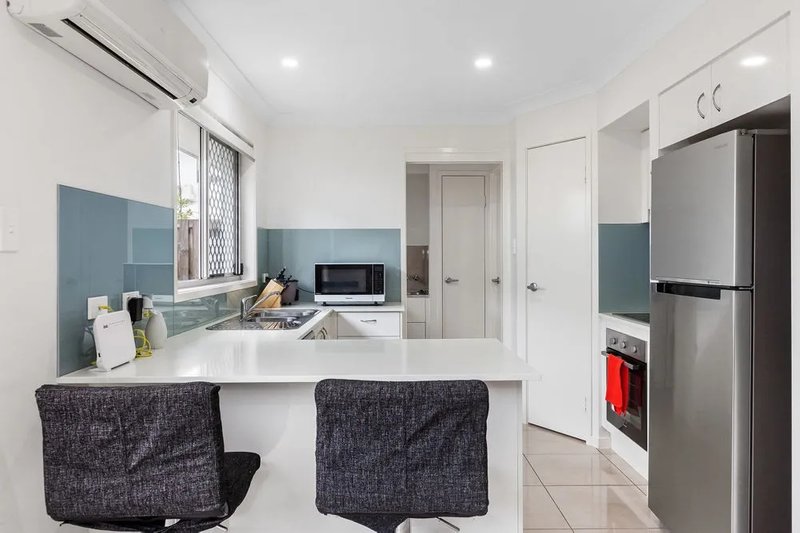 Photo - 17/2 Pandanus Place, Upper Coomera QLD 4209 - Image 2