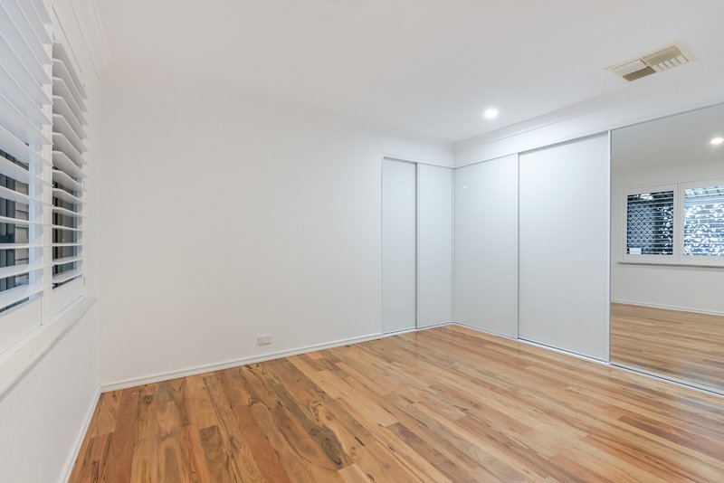 Photo - 172 Penguin Road, Safety Bay WA 6169 - Image 14